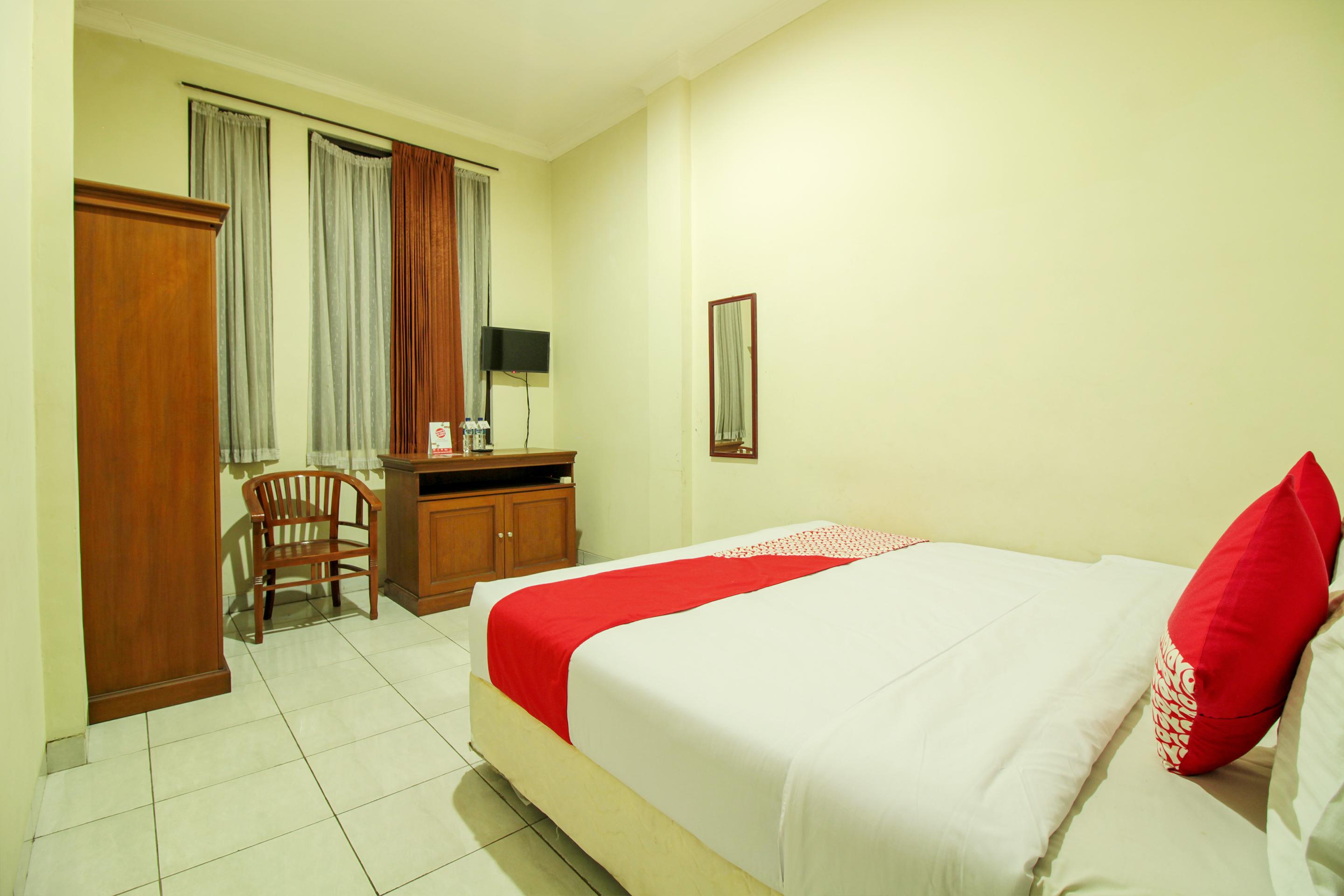 Astria Graha Hotel Bandung Exterior photo